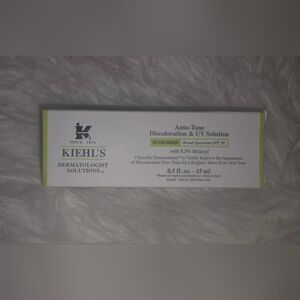 Kiehl's Auto-Tone Discoloration & UV Solution - White